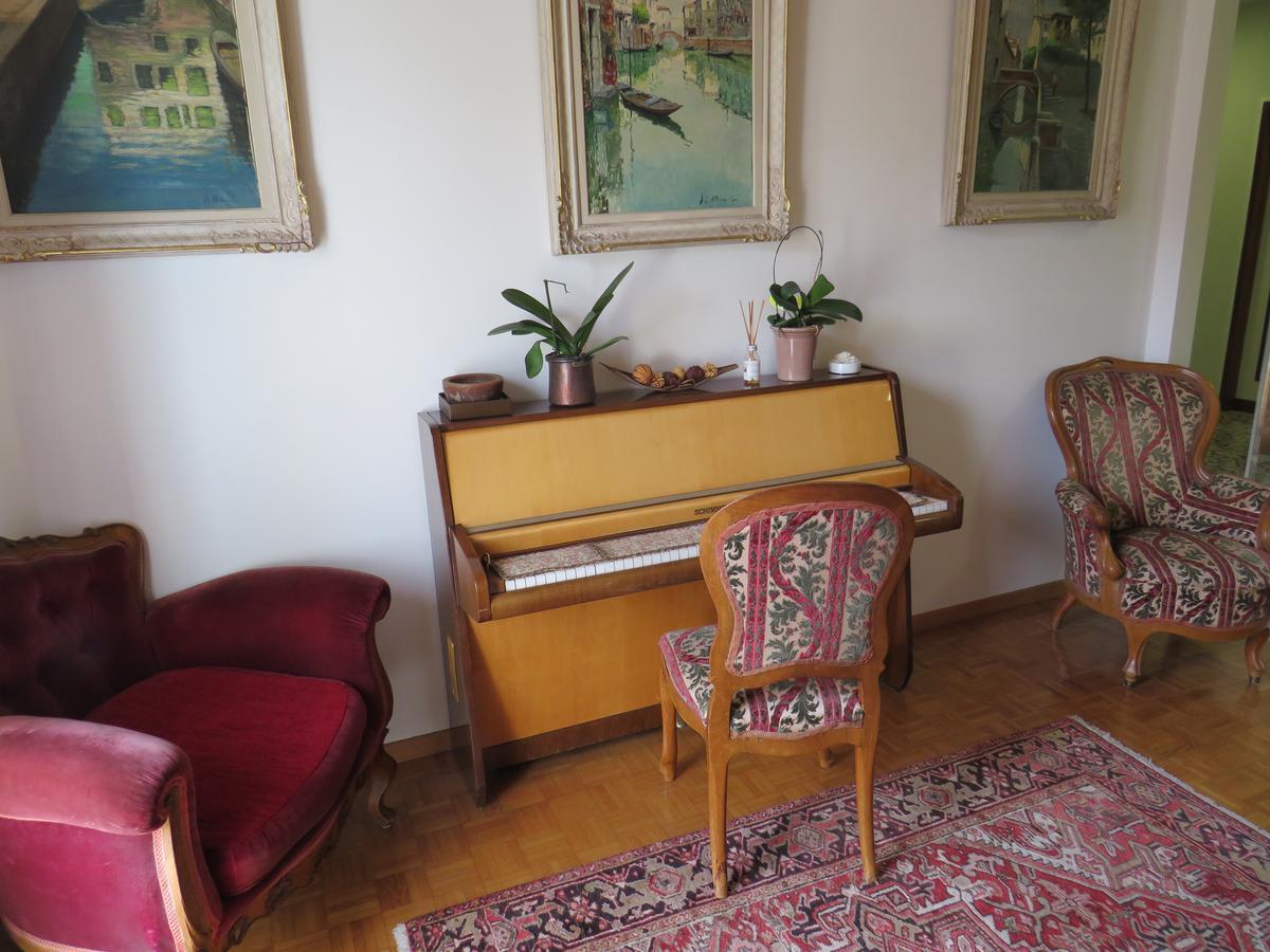 Garni Domus Mea Hotell Merano Eksteriør bilde