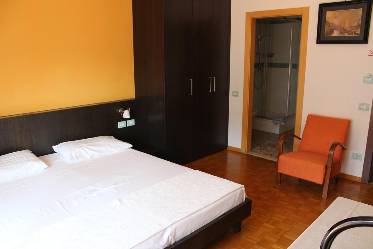 Garni Domus Mea Hotell Merano Eksteriør bilde