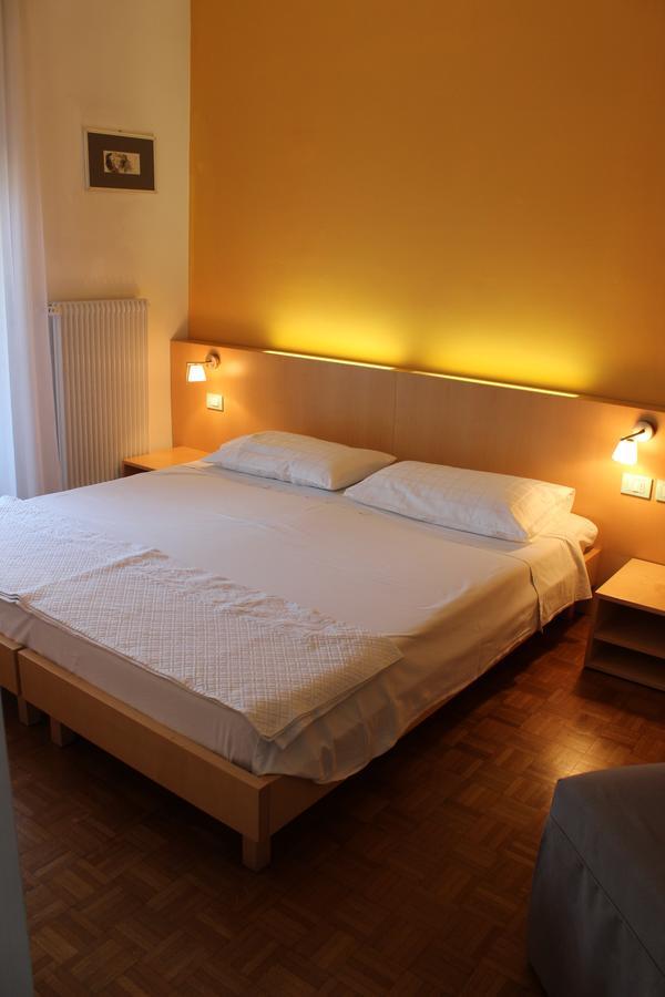 Garni Domus Mea Hotell Merano Eksteriør bilde